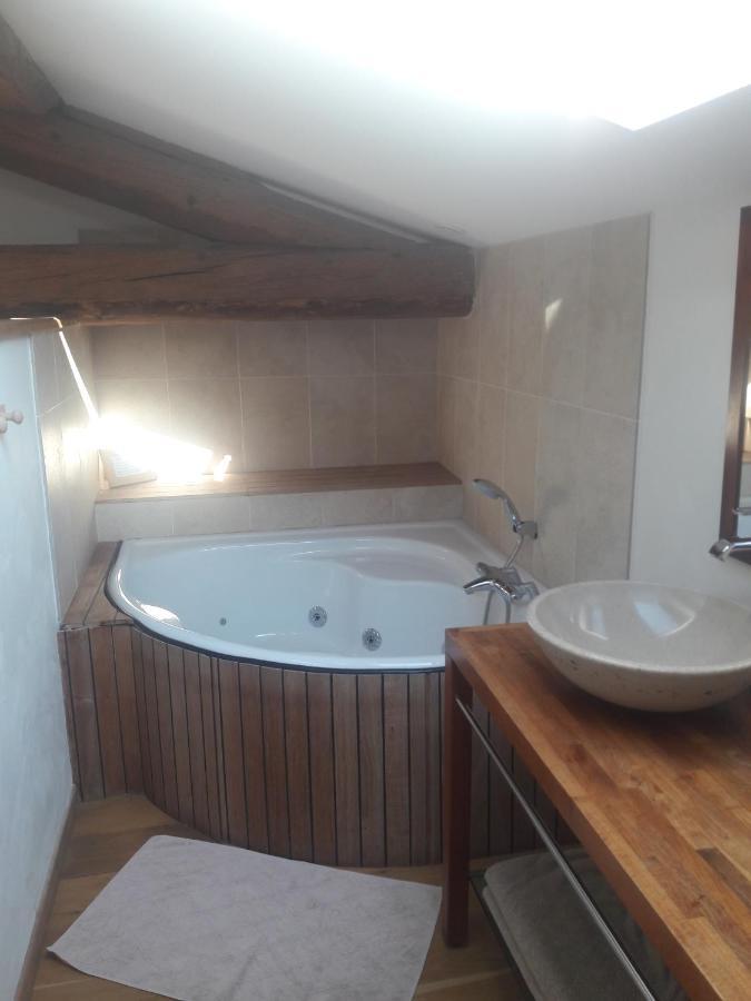Chambres D'Hotes "Le Calme" Denice ภายนอก รูปภาพ